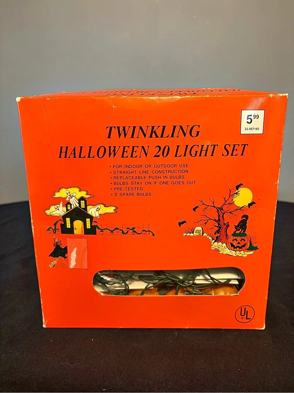 McCrory Stores Twinkling Halloween 20 Light Set Orange & Black